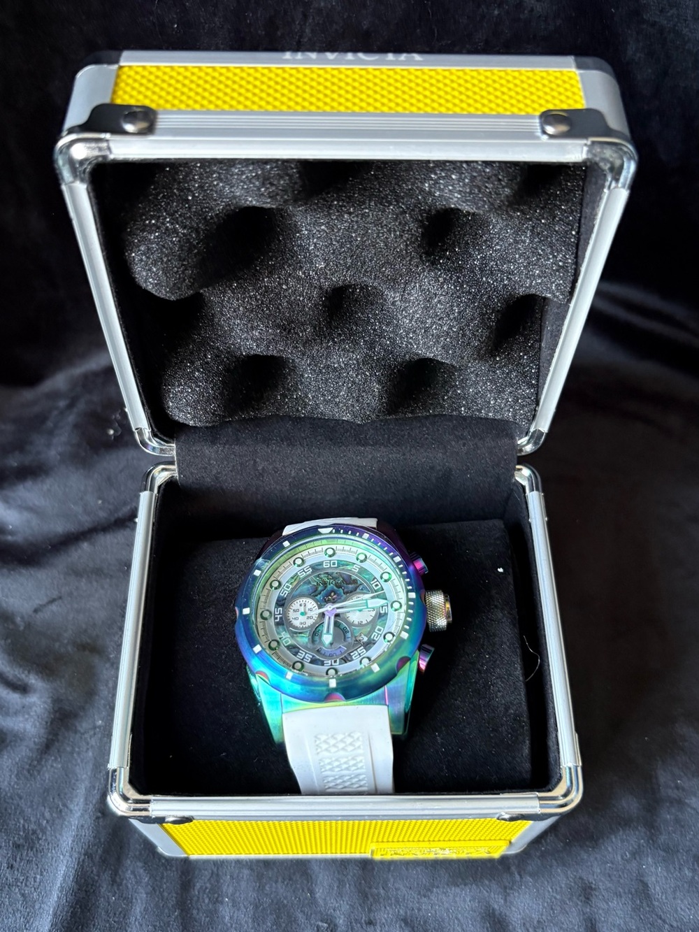 NEW Invicta Speedway 69834 Men’s 50mm Iridescent White Watch + 3-Year Warranty